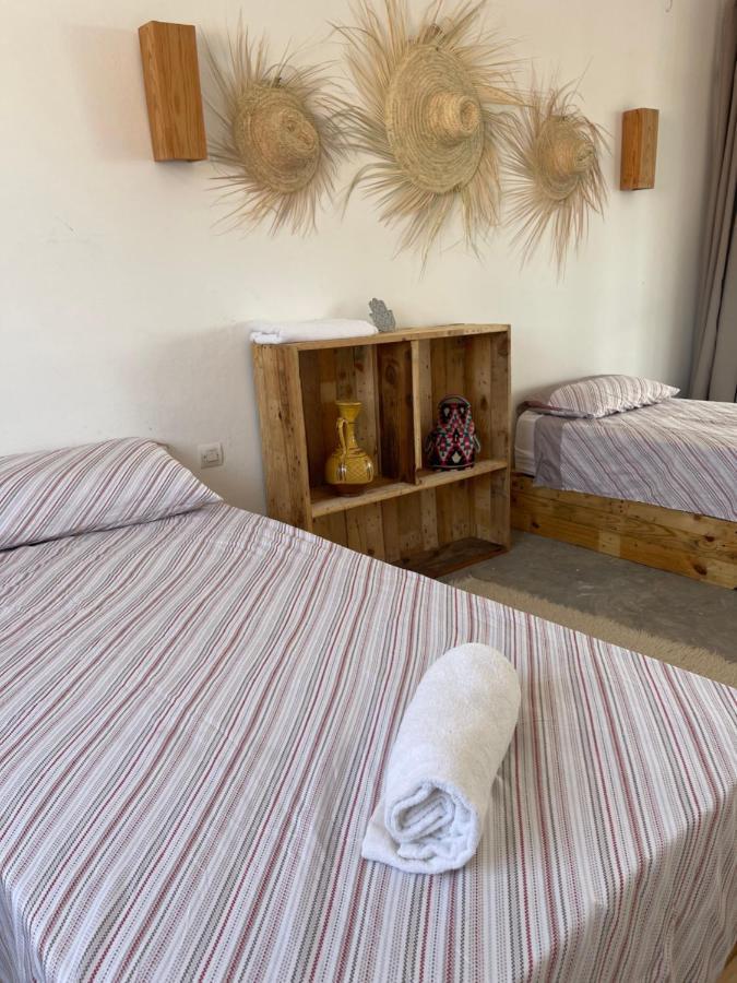 Anir Of Sea Tamraght Hostel Екстериор снимка