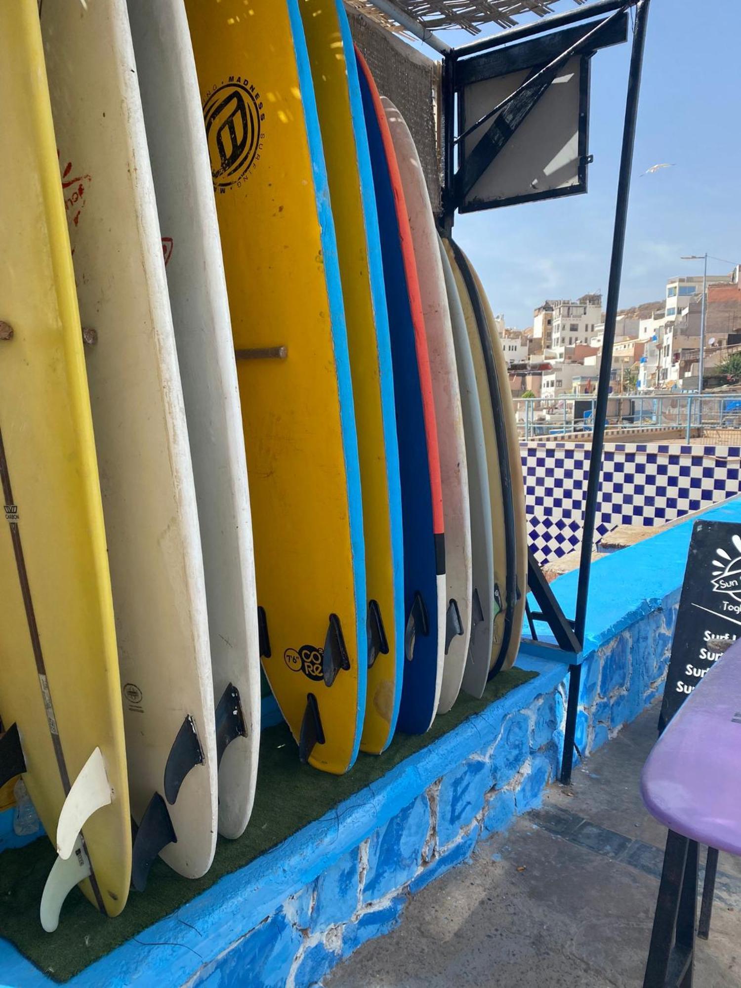 Anir Of Sea Tamraght Hostel Екстериор снимка
