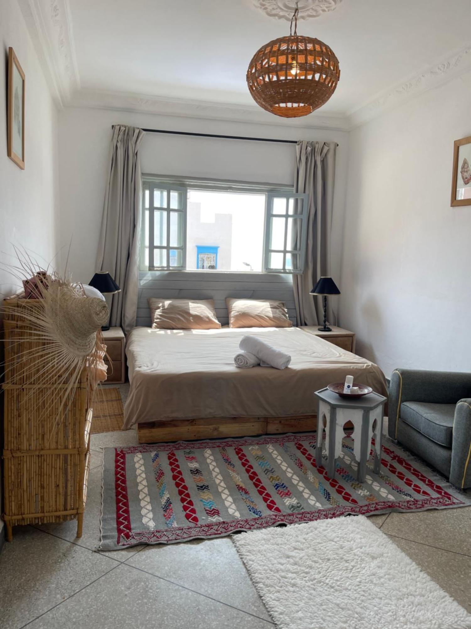 Anir Of Sea Tamraght Hostel Екстериор снимка