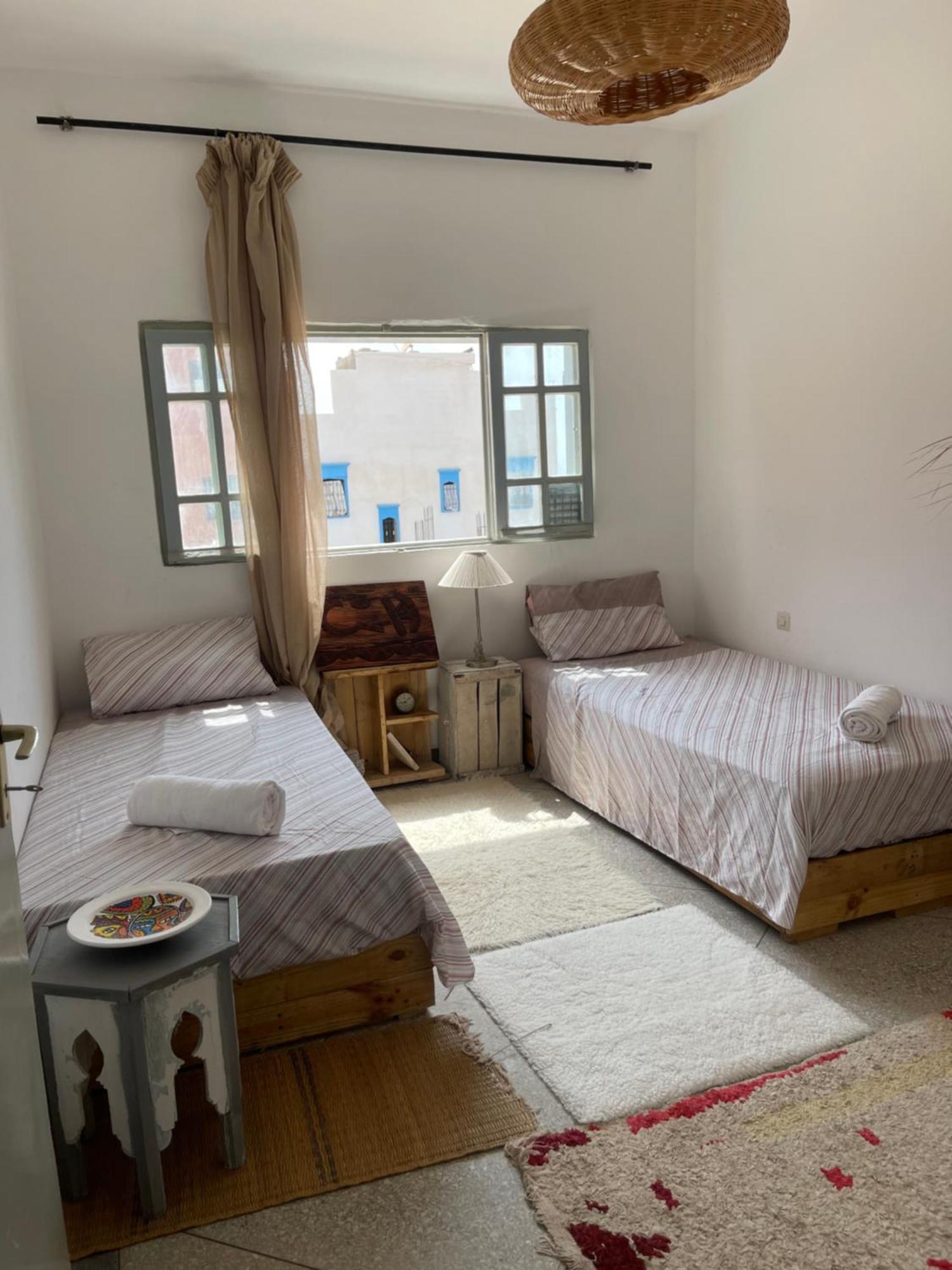 Anir Of Sea Tamraght Hostel Екстериор снимка
