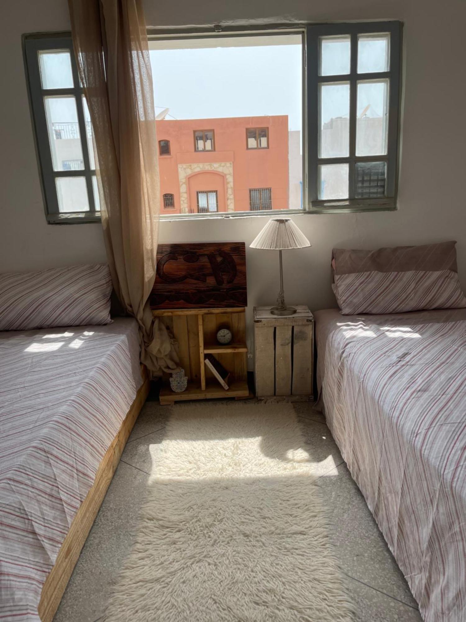 Anir Of Sea Tamraght Hostel Екстериор снимка